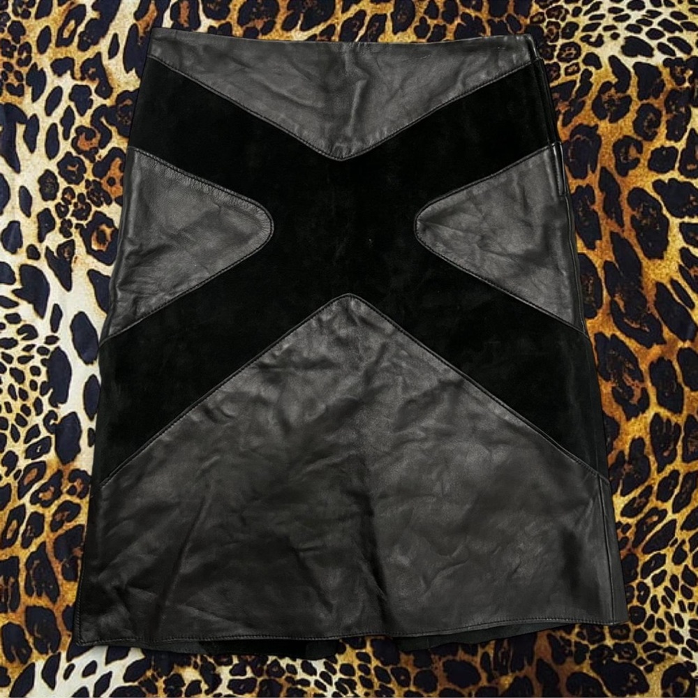 PARALLEL BLACK LAMBSKIN LEATHER AND SUEDE PENCIL SKIRT